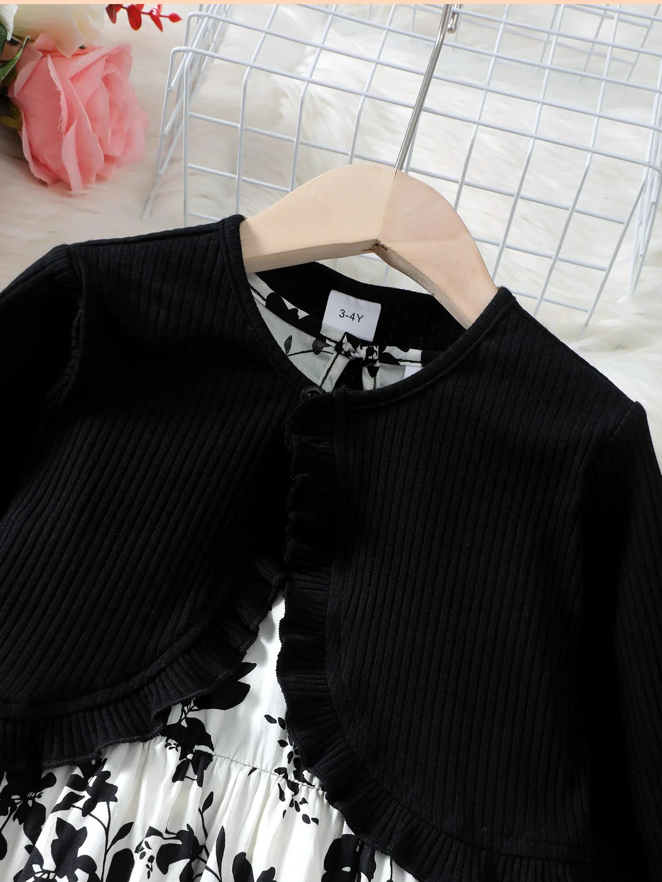 2 - 7Years Kid Girl 2PCS Clothing Set Black Knitted Overcoat+Floral Print Sleeveless Dress Fashion Personal Style Daily Party Wear - PratSN