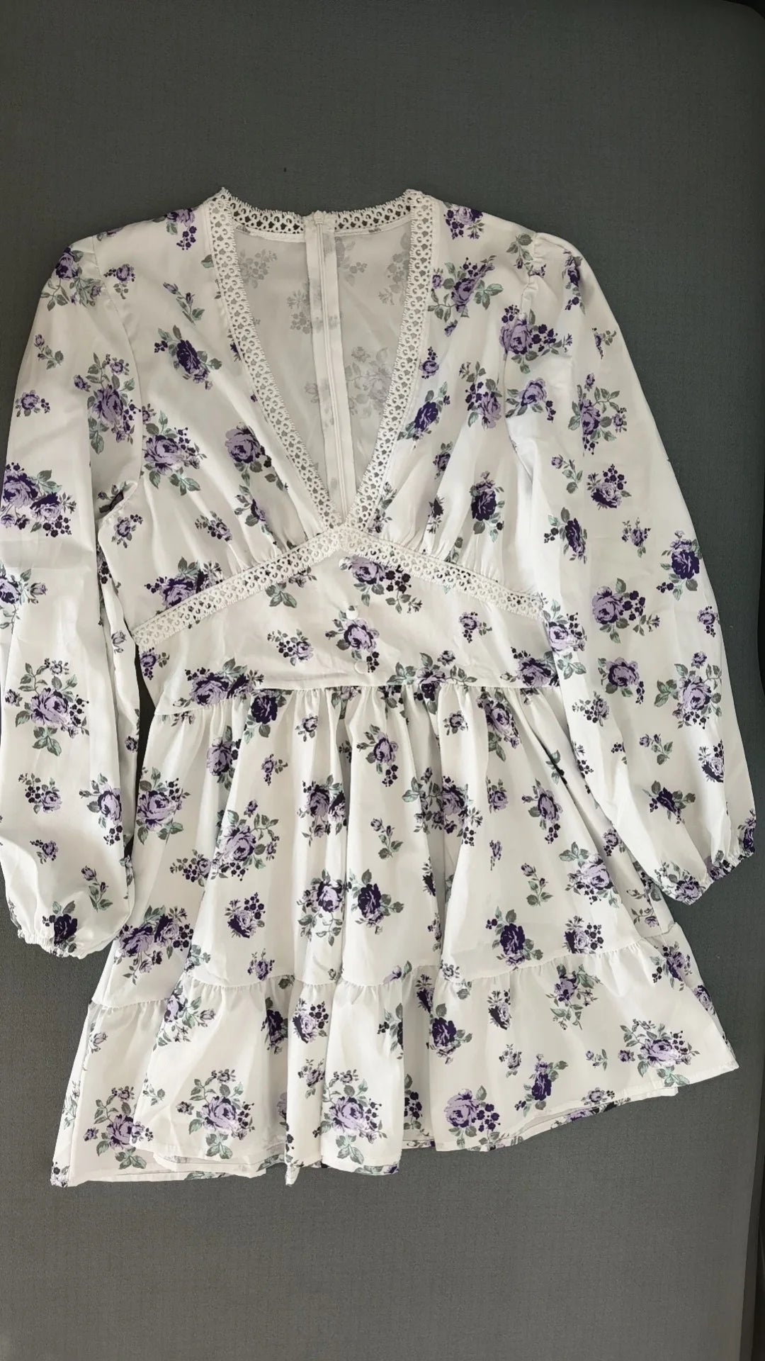 2025 Spring Women's Floral Lace Dress: Vintage - Inspired V - Neck Mini with Cinched Waist & Tencel Blend for Garden Parties - PratSN