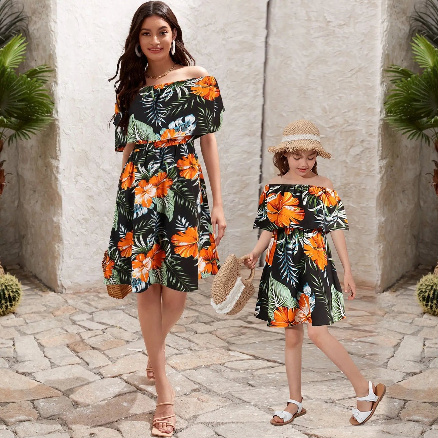 Family Matching Outfits Vacation Holiday Hawaii Mom And Daughter Floral Beach Dresses Dad And Son Shirts Shorts Outfits - PratSN