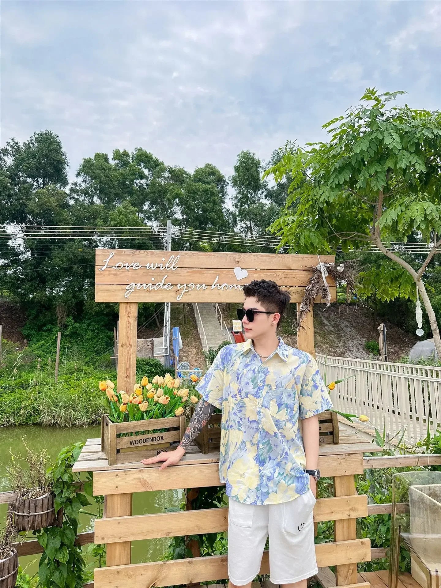 Holiday Look Family MatchingSon Floral Shirts Sister Brother Twins Clothing Clothes Vacation Mom Daughter Girls Smock Dress Dad - PratSN