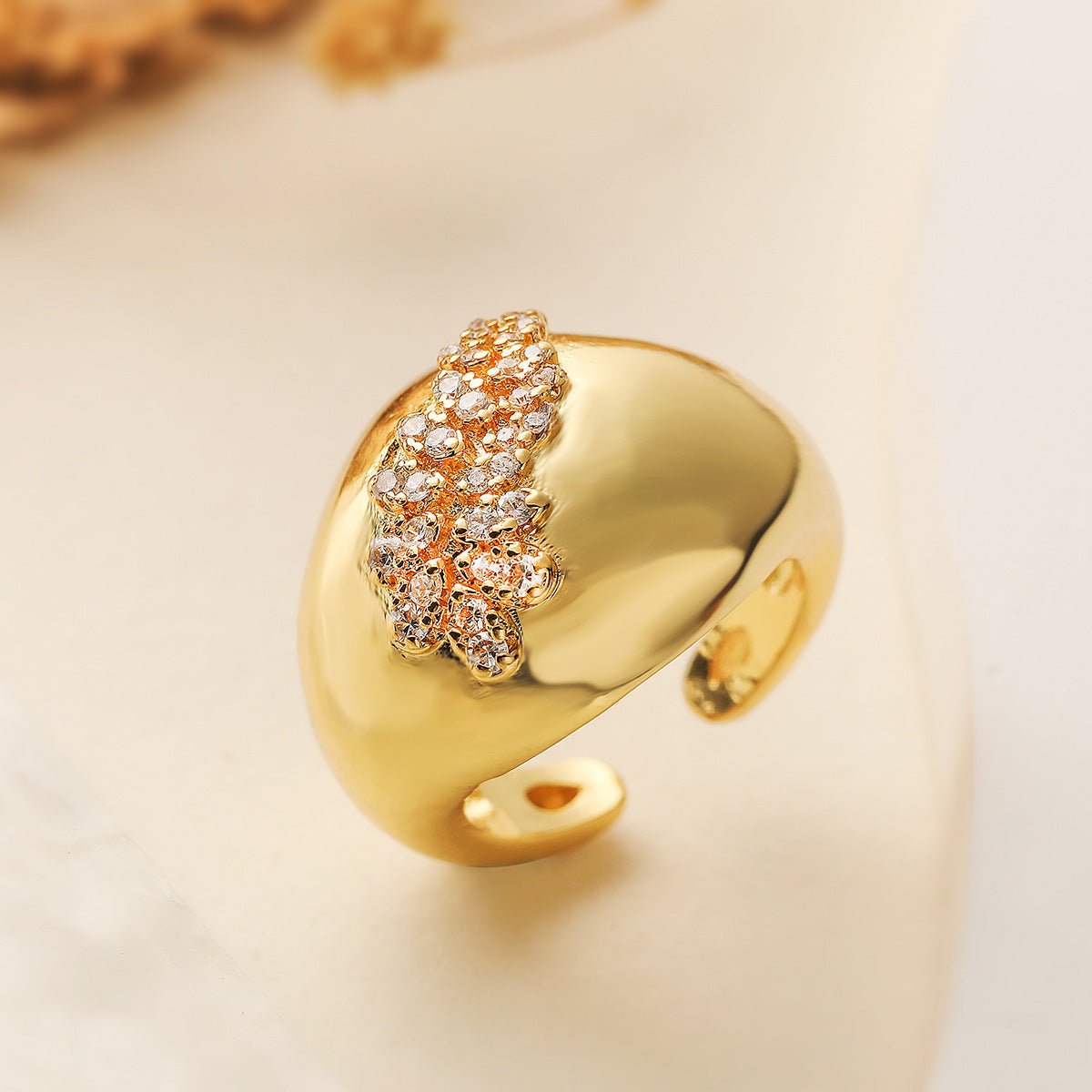 Light Luxury Zircon Geometric Open Ring - PratSN