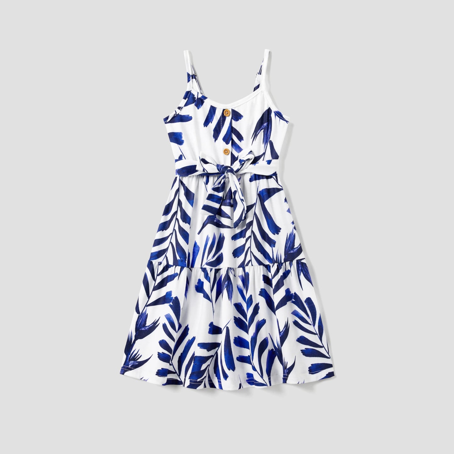 PatPat Family Matching Modern Blue and White Botanical Leaf Design Button Strap Dress and Color Block Tee Sets - PratSN