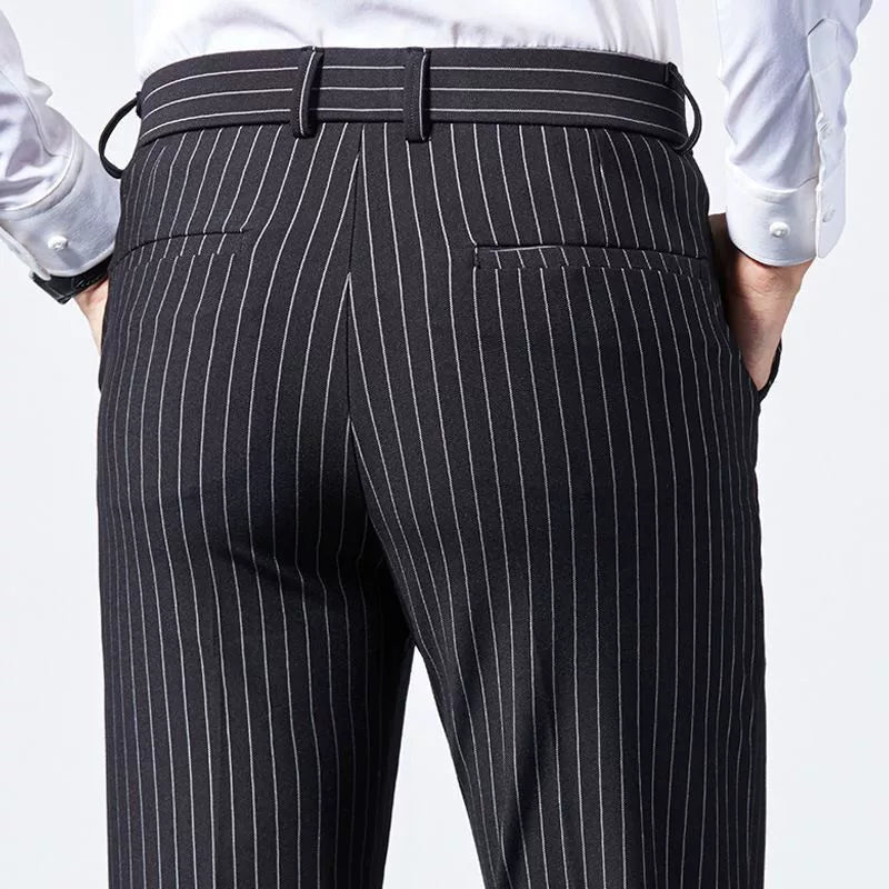 Thin Elastic Loose Straight Stripes Gingham Casual Pants - PratSN