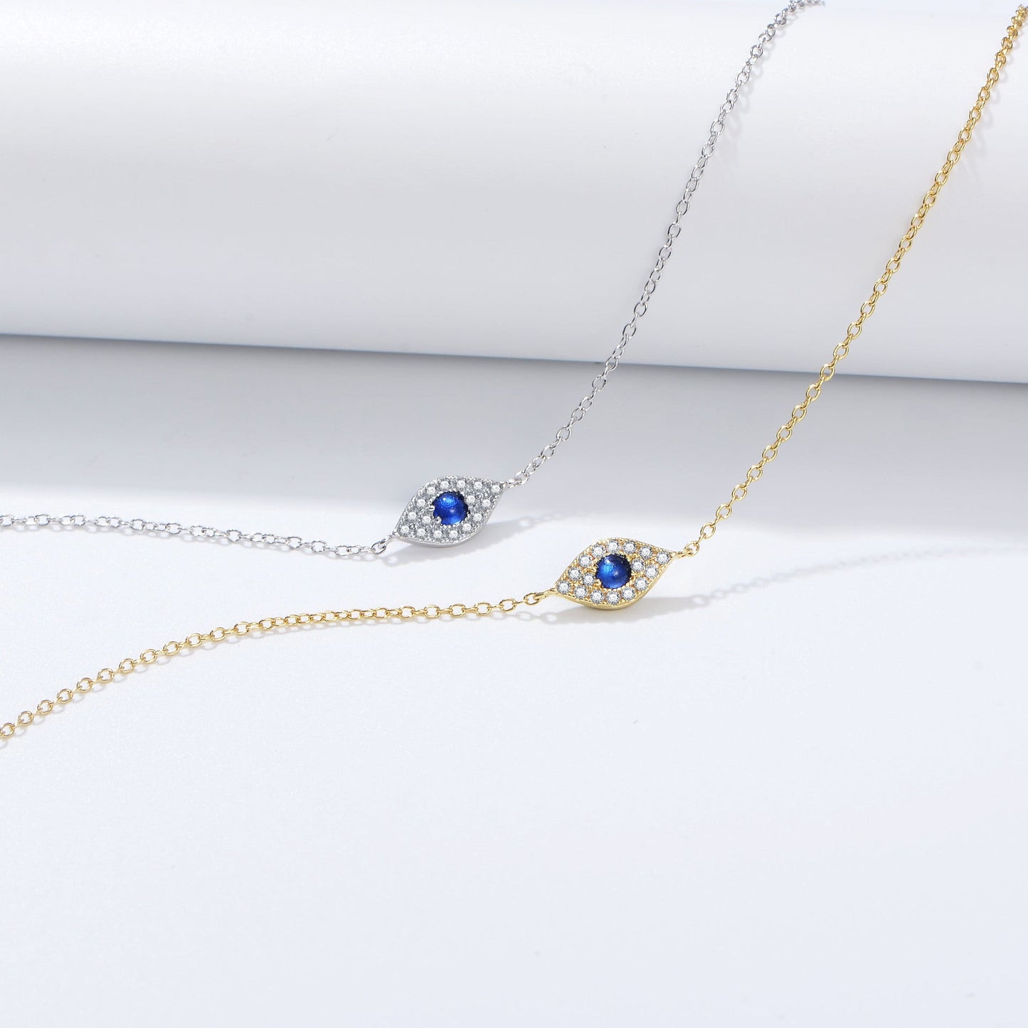 Women's Devil's Eye Micro Sterling Silver Bracelet - PratSN