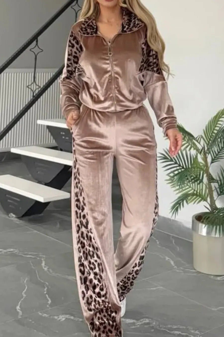 Women's Leopard Velvet Casual Fashion Sports Set - PratSN