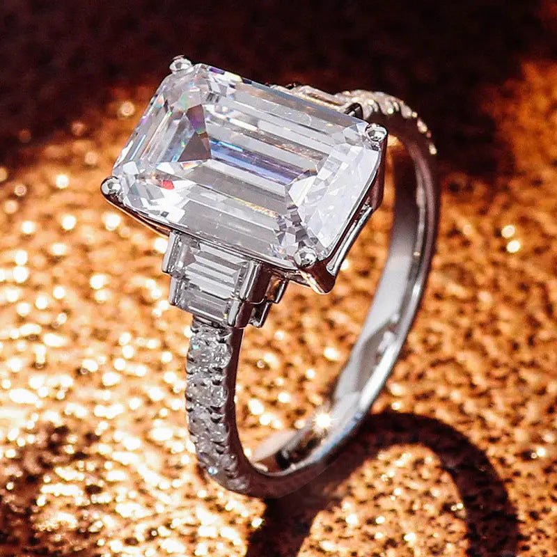 Women's Simple Personality Square Inlaid Zircon Ring - PratSN