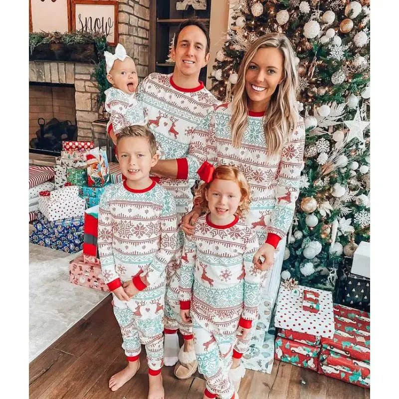 2025 New Family Christmas Pajamas Mom Dad Kids Matching Clothing Set Baby Romper Pjs Soft Loose 2 Pieces Suit Homewear Xmas Look - PratSN