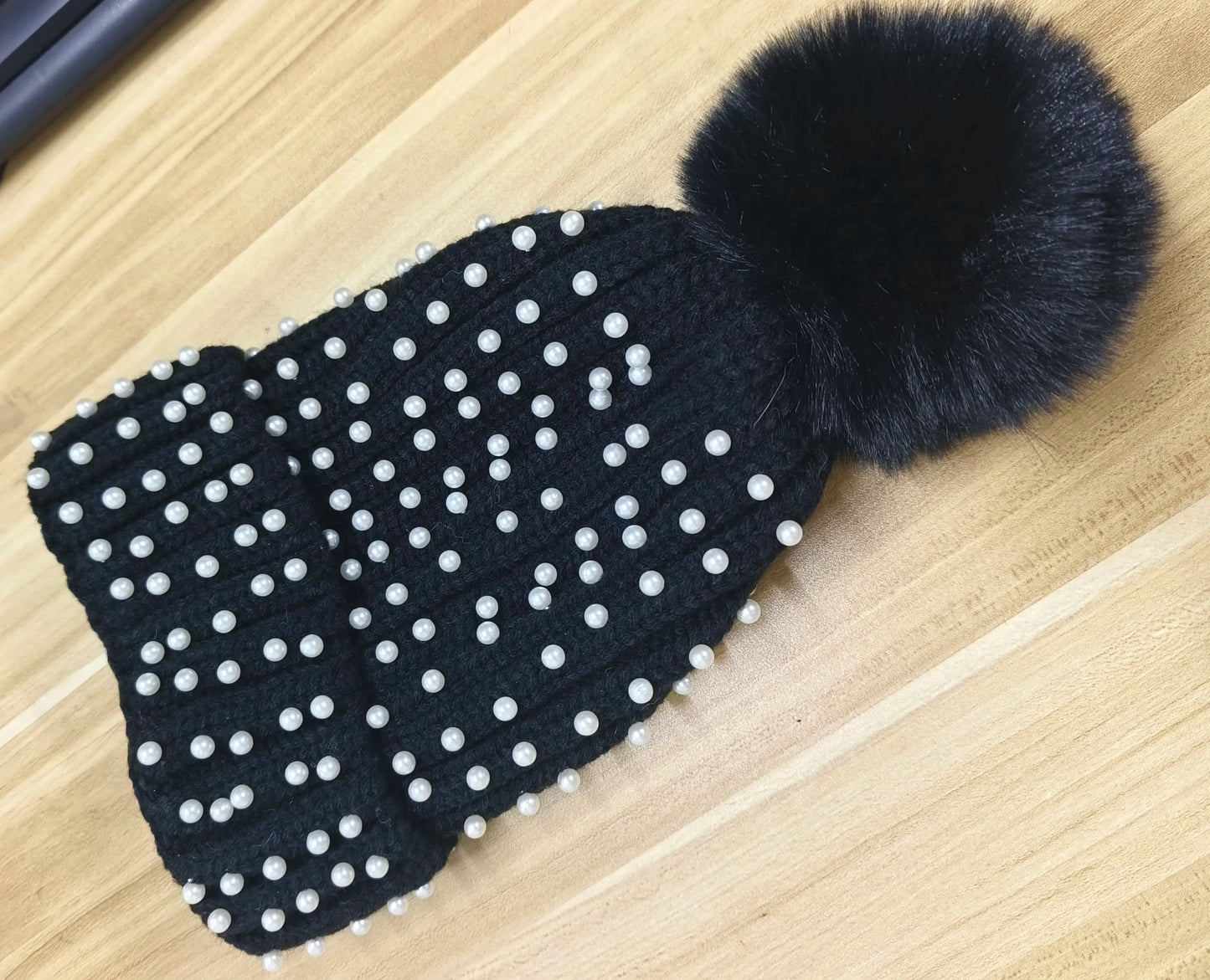 2025 Women Winter Fashion Hat Pompom Balls Cap Pearls Rhinestones Knitted Wool Beanie Casual Outdoor Warm Hats - PratSN