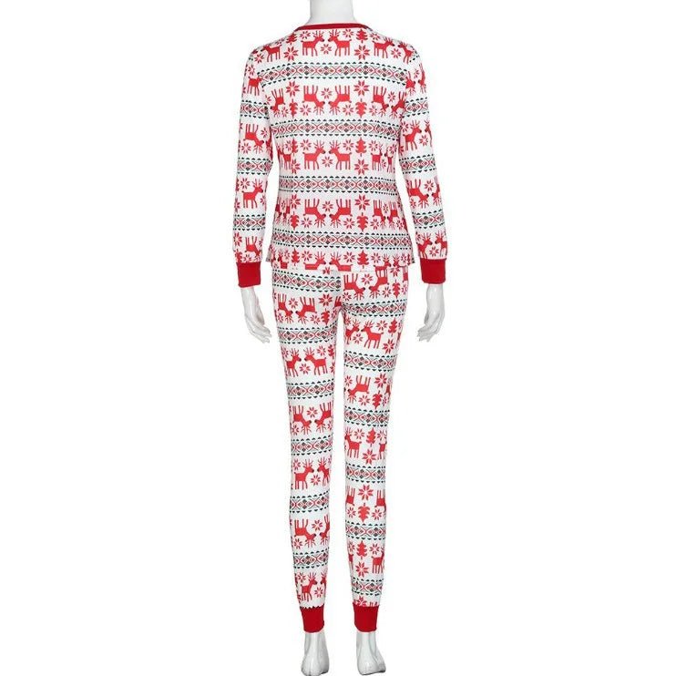 A family of three and four European and American long - sleeved moose print Christmas family pajamas - PratSN