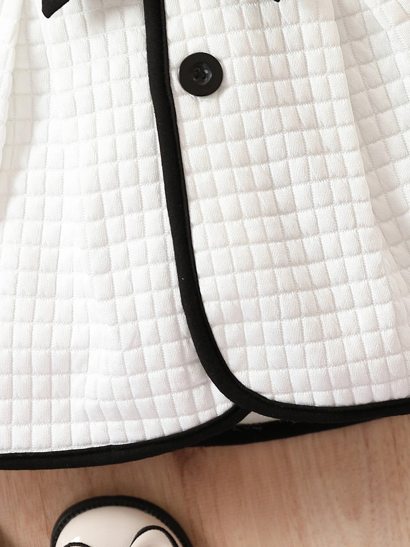 Baby Girls Fashion Autumn And Winter Thermal Belted Dress Set Princess Coat Classic Black And White Color Contrast Cardigan - PratSN
