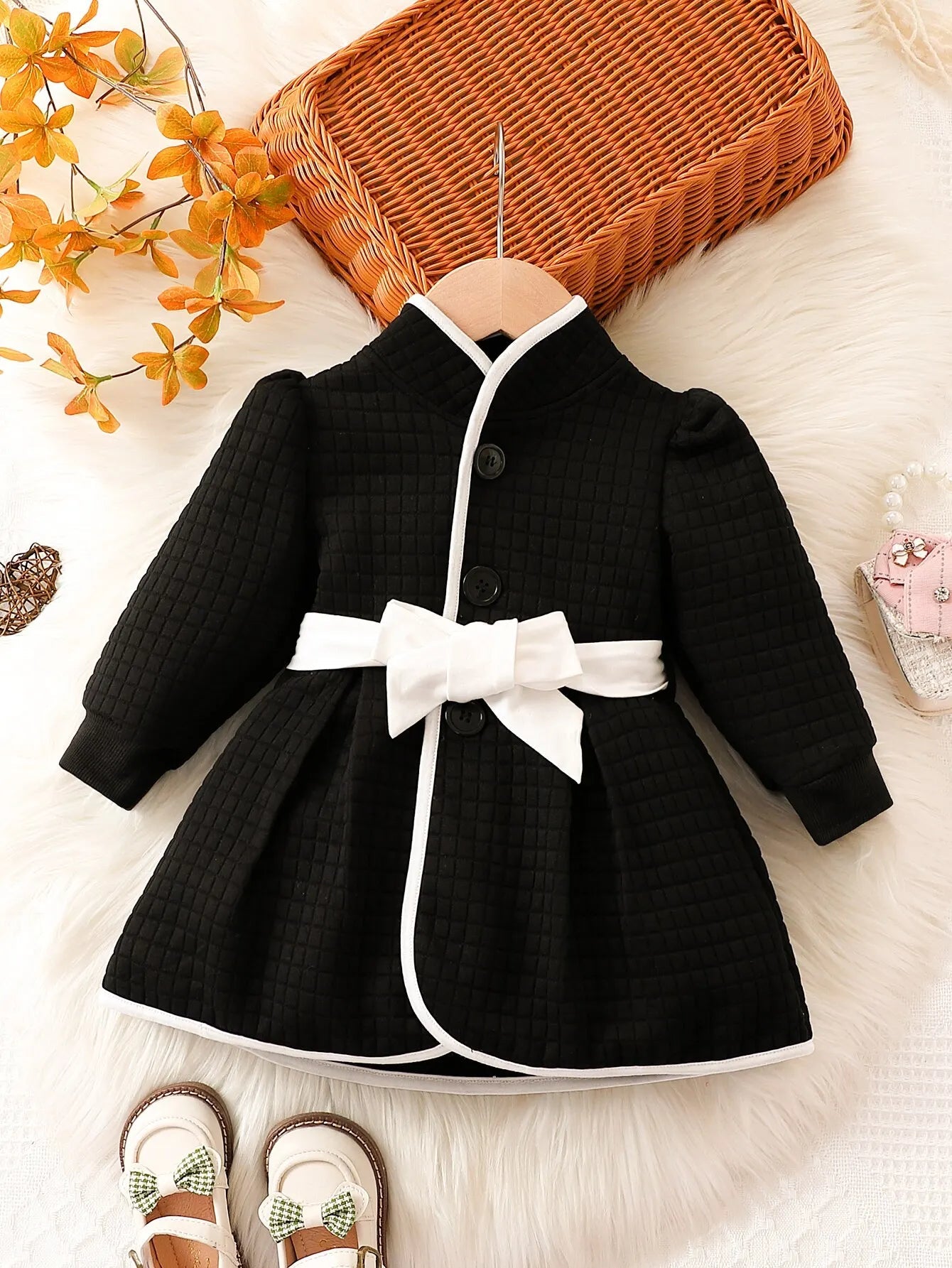 Baby Girls Fashion Autumn And Winter Thermal Belted Dress Set Princess Coat Classic Black And White Color Contrast Cardigan - PratSN