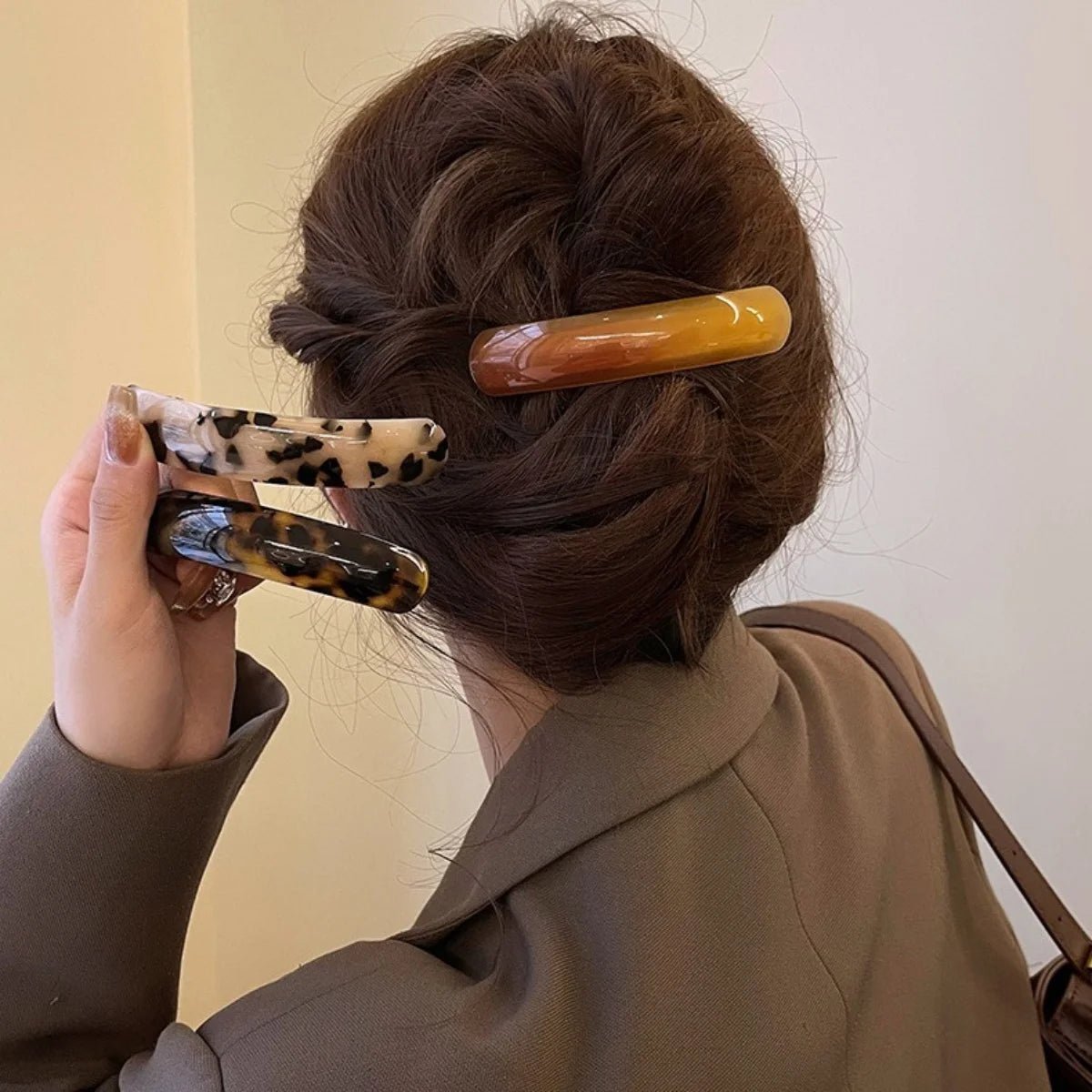 Chic French Hair Clip Glossy Elliptical Arc Spring Clip, Large Hairpin Headwear for Girls Women - PratSN