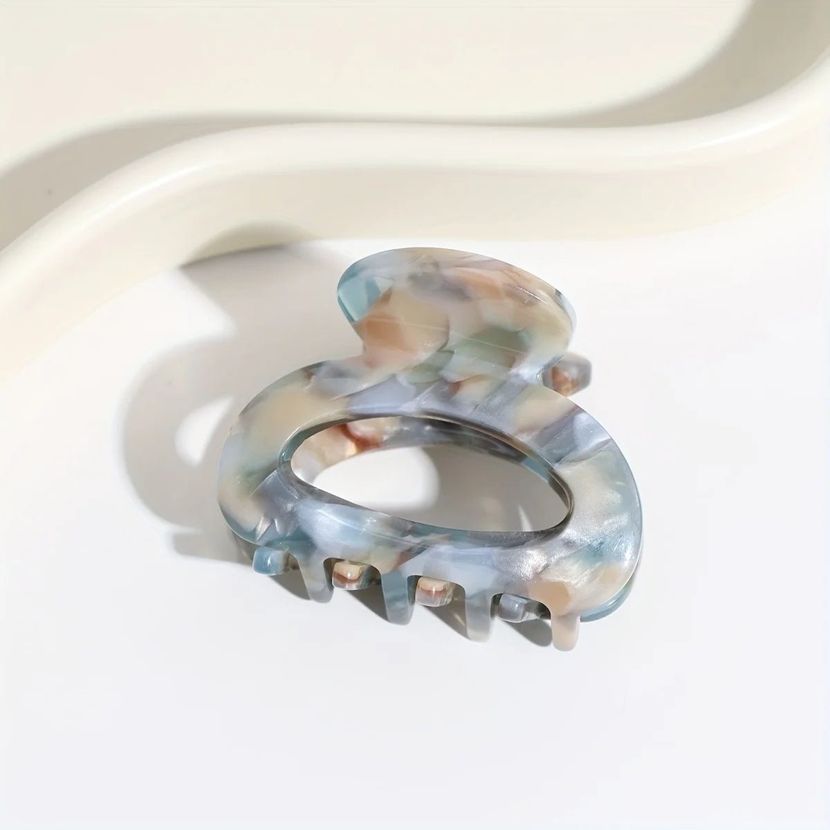 Elegant Sweet Small Oval Hair Claw Clip for Women Secure Grip Hair Accessories Ponytails Cute Hair Clips Sophisticated Style - PratSN