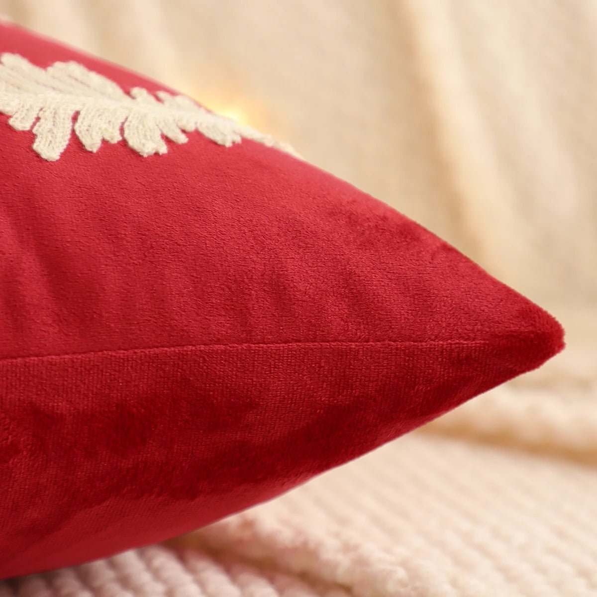 Embroidery Throw Pillow Cover Christmas Decoration Velvet Soft Christmas Tree Snowflake Winter Farmhouse Home Sofa Living Room - PratSN