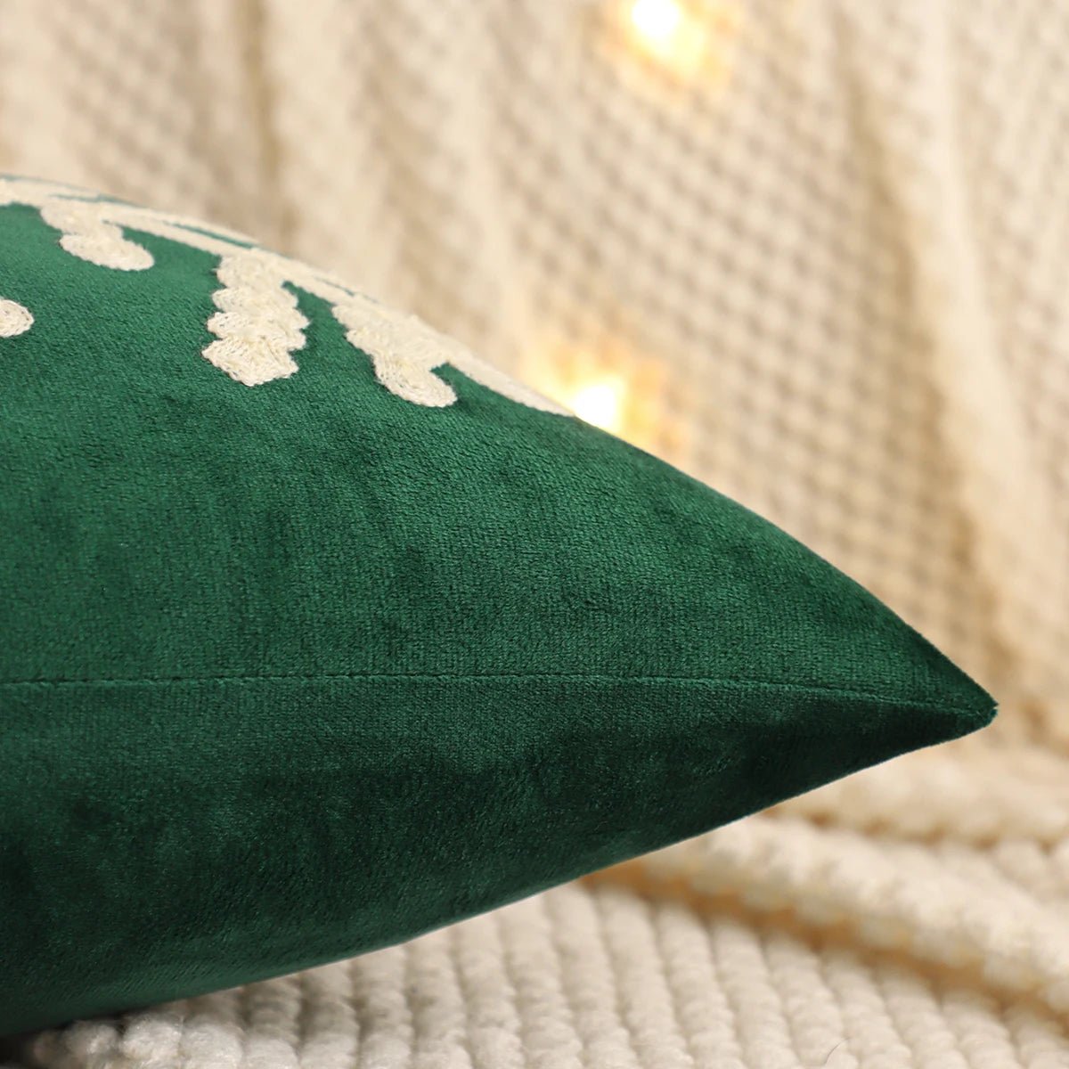 Embroidery Throw Pillow Cover Christmas Decoration Velvet Soft Christmas Tree Snowflake Winter Farmhouse Home Sofa Living Room - PratSN