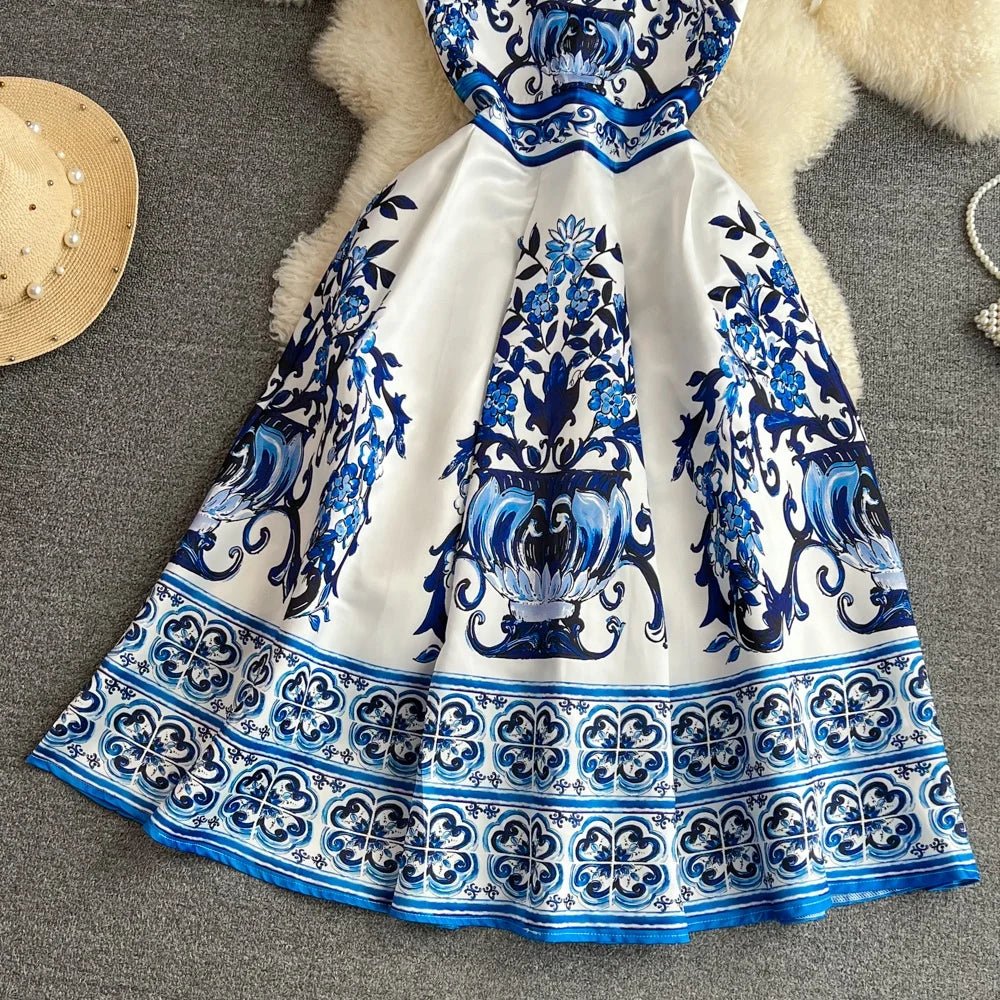 Europe and the United States Senior Sense of Fashion Round Neck Waist Sleeveless Blue Printed Dress Summer - PratSN