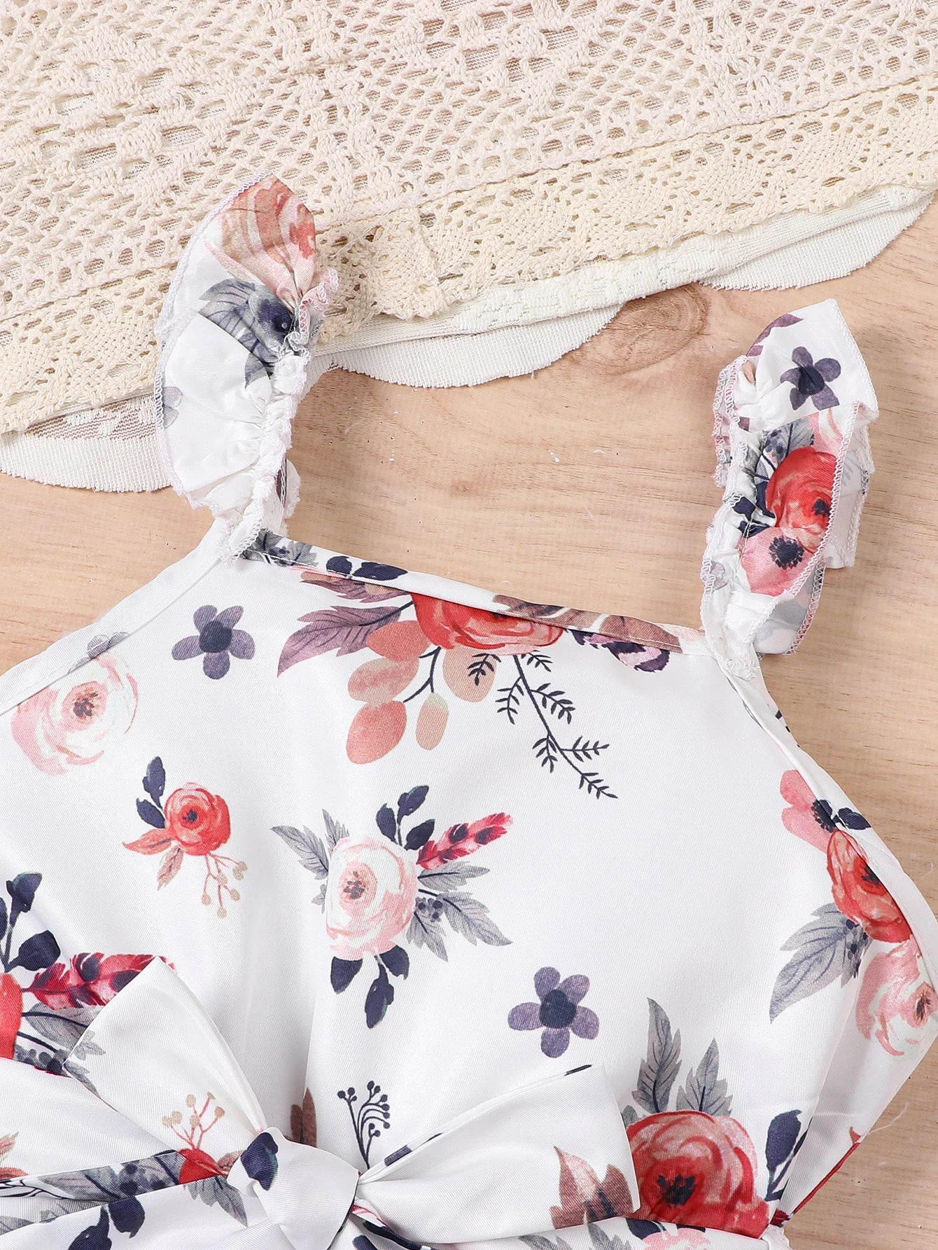 Fashionable casual floral dress with pleated decoration for girls (including a belt) suitable for outdoor vacations in summer. - PratSN