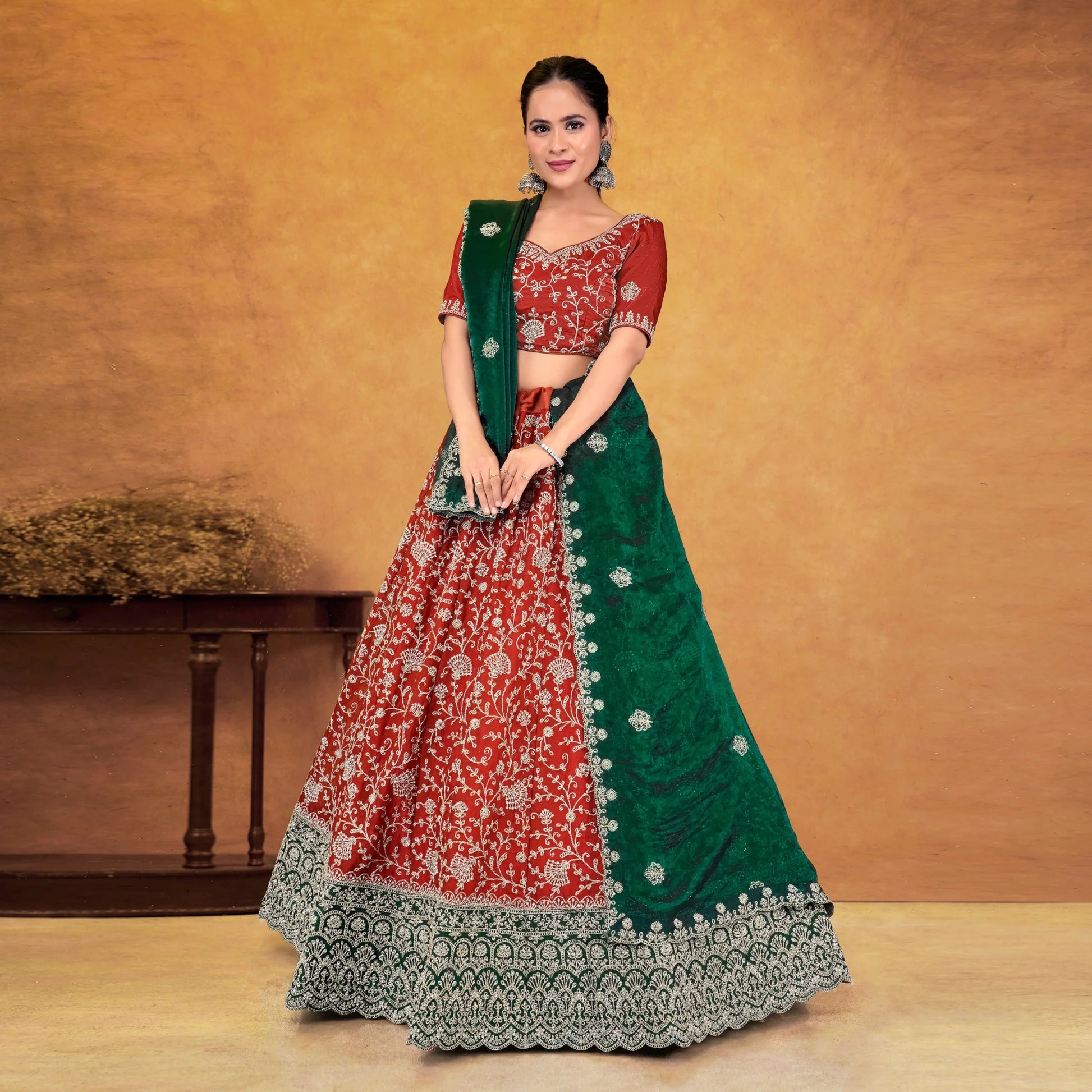 Fendy Silk Lehenga Choli Artistic Thread Embellishment Wedding Graduation Prom Refined Women's Ensemble Wrinkle Free Quick Dry - PratSN