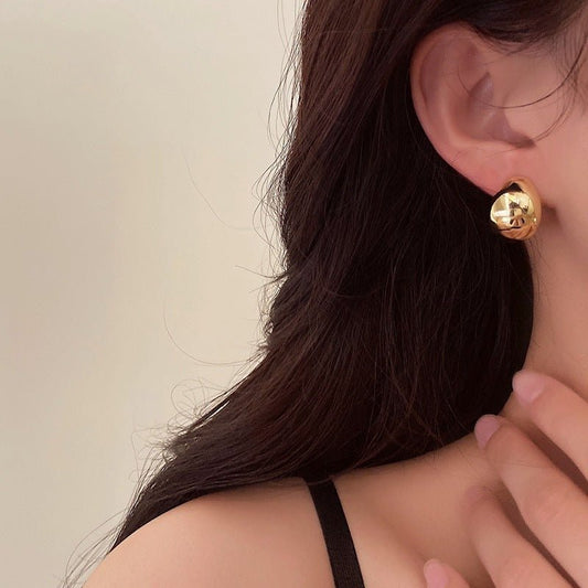 Metal Irregular C - Shaped Earrings Cold Wind Fashionable Temperament - PratSN