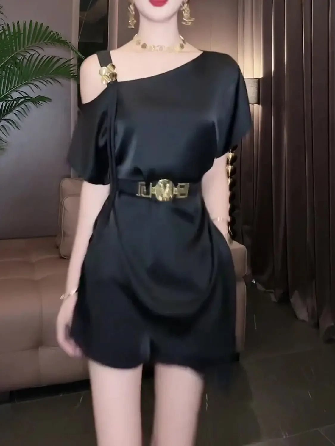 New Summer Dress with Elegant Temperament and Slimness Over the Knees - PratSN