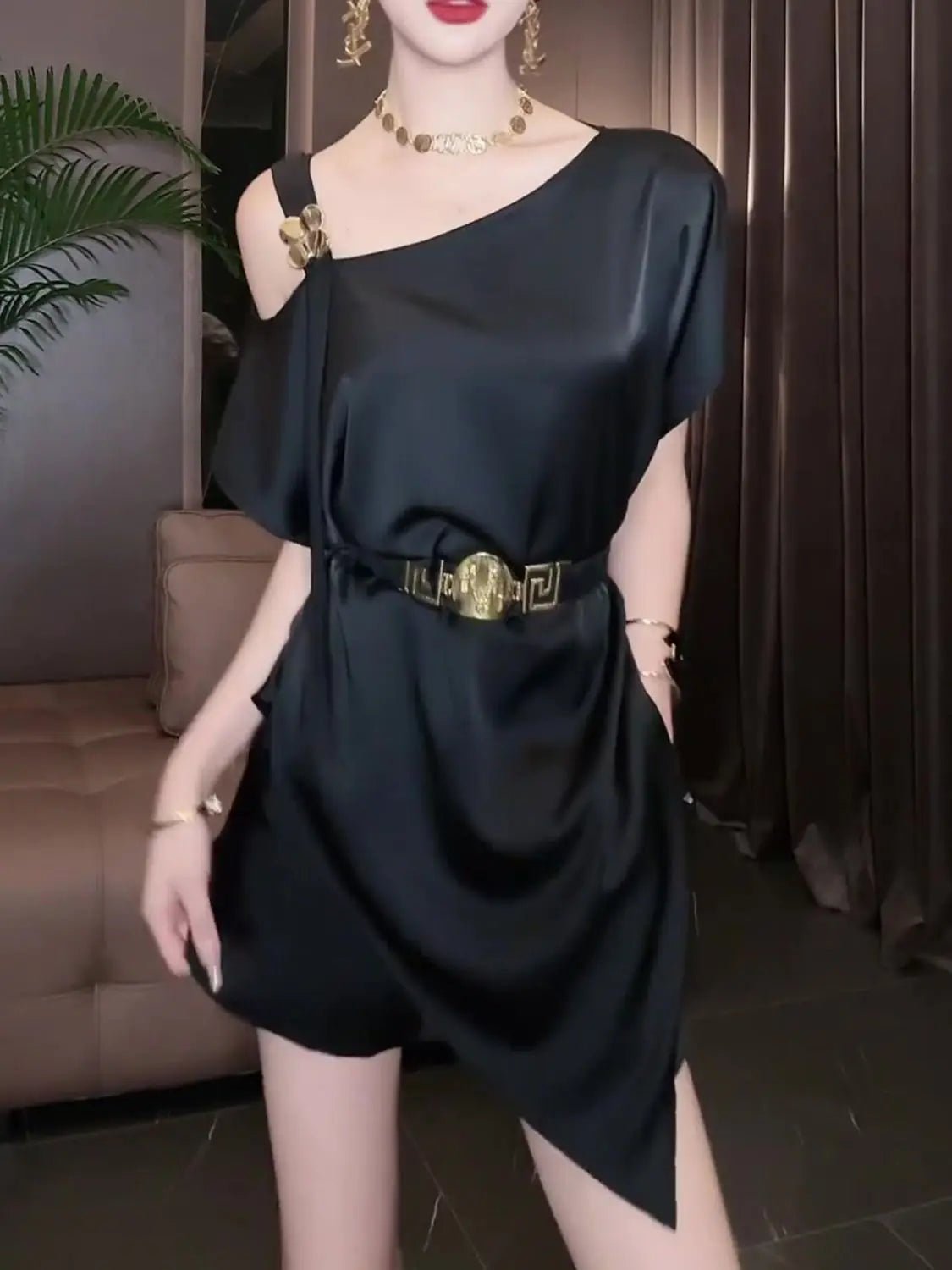 New Summer Dress with Elegant Temperament and Slimness Over the Knees - PratSN
