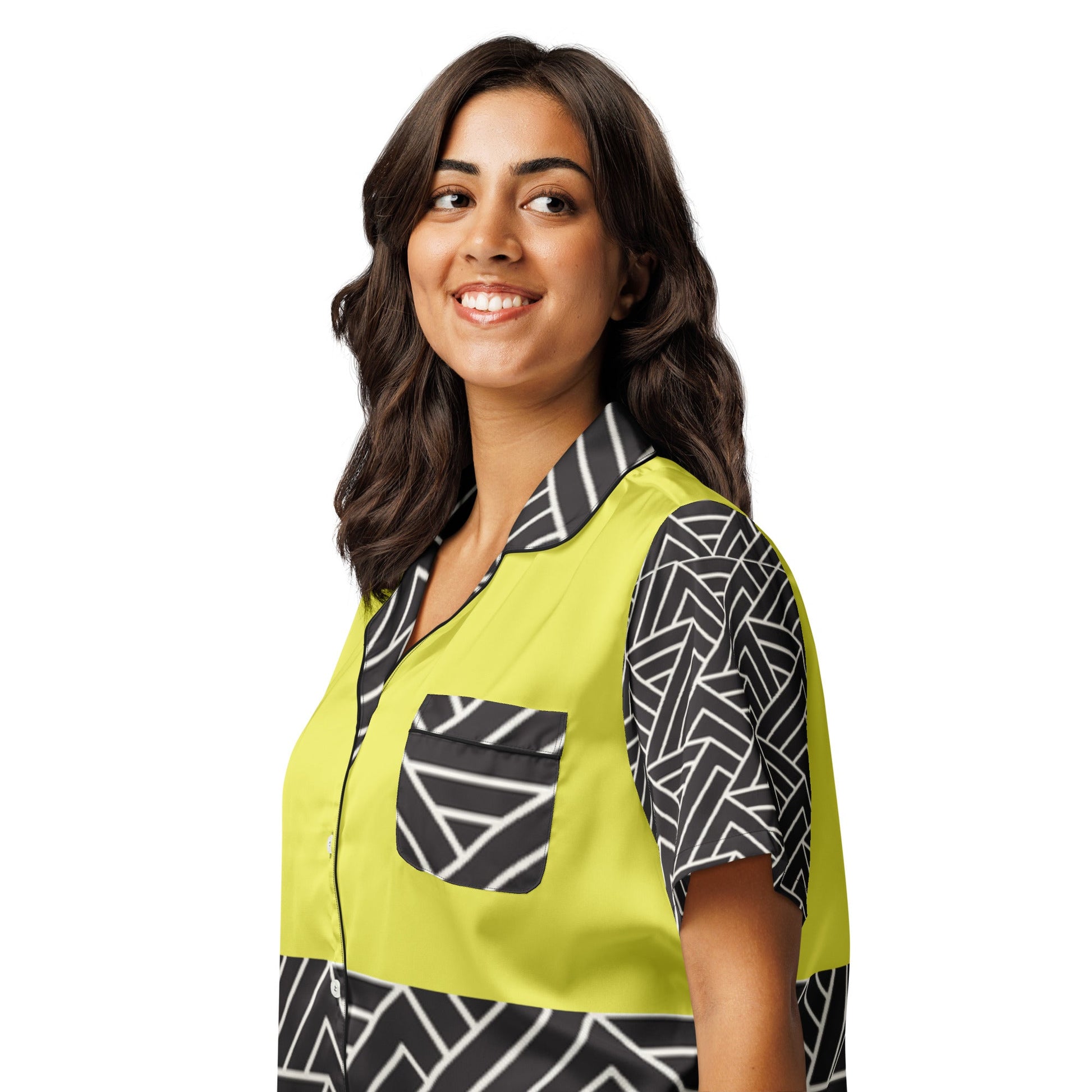Paris daisy yellow and black color all - over print women’s short sleeve pajama top - PratSN