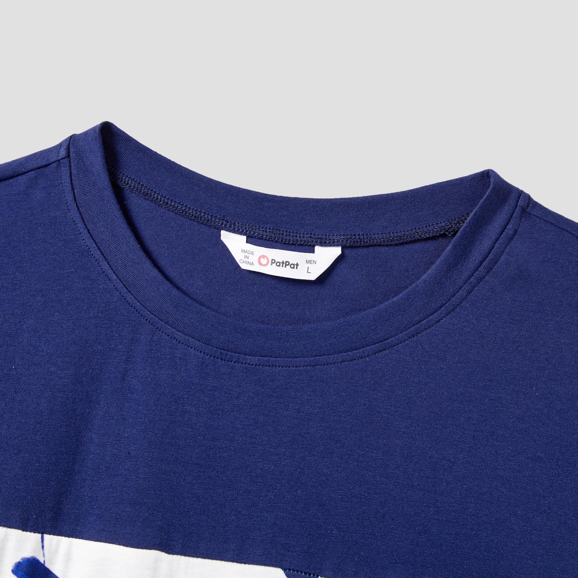 PatPat Family Matching Modern Blue and White Botanical Leaf Design Button Strap Dress and Color Block Tee Sets - PratSN