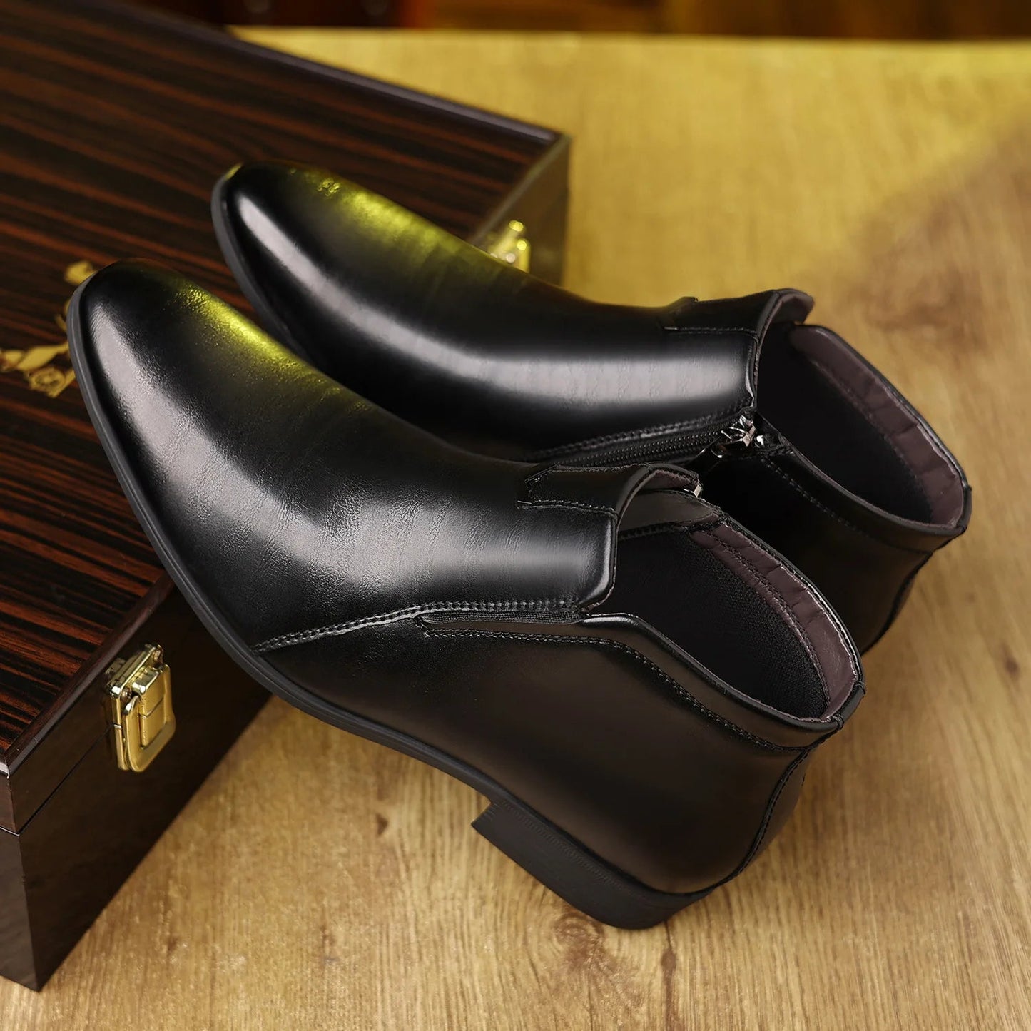 Retro Men Ankle Boots Luxury High - top Men Leather Shoes High Quality Non - Slip Motorcycle Boots Fashion Zipper Men Boots Big Size - PratSN