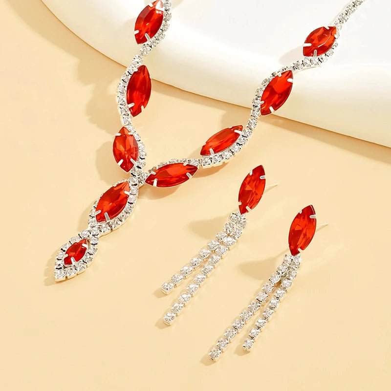 Rhinestone Necklace Set/Necklace And Earrings Design Fashion Exquisite/color Mix/red/blue/silver And Other Options - PratSN