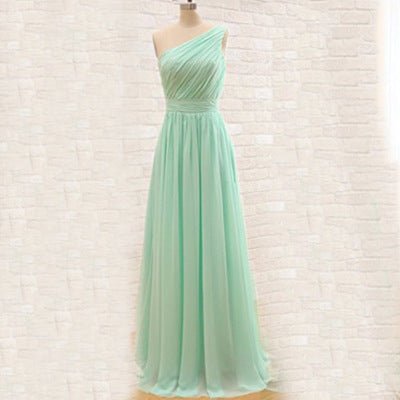 Three styles of bridesmaid dresses - PratSN