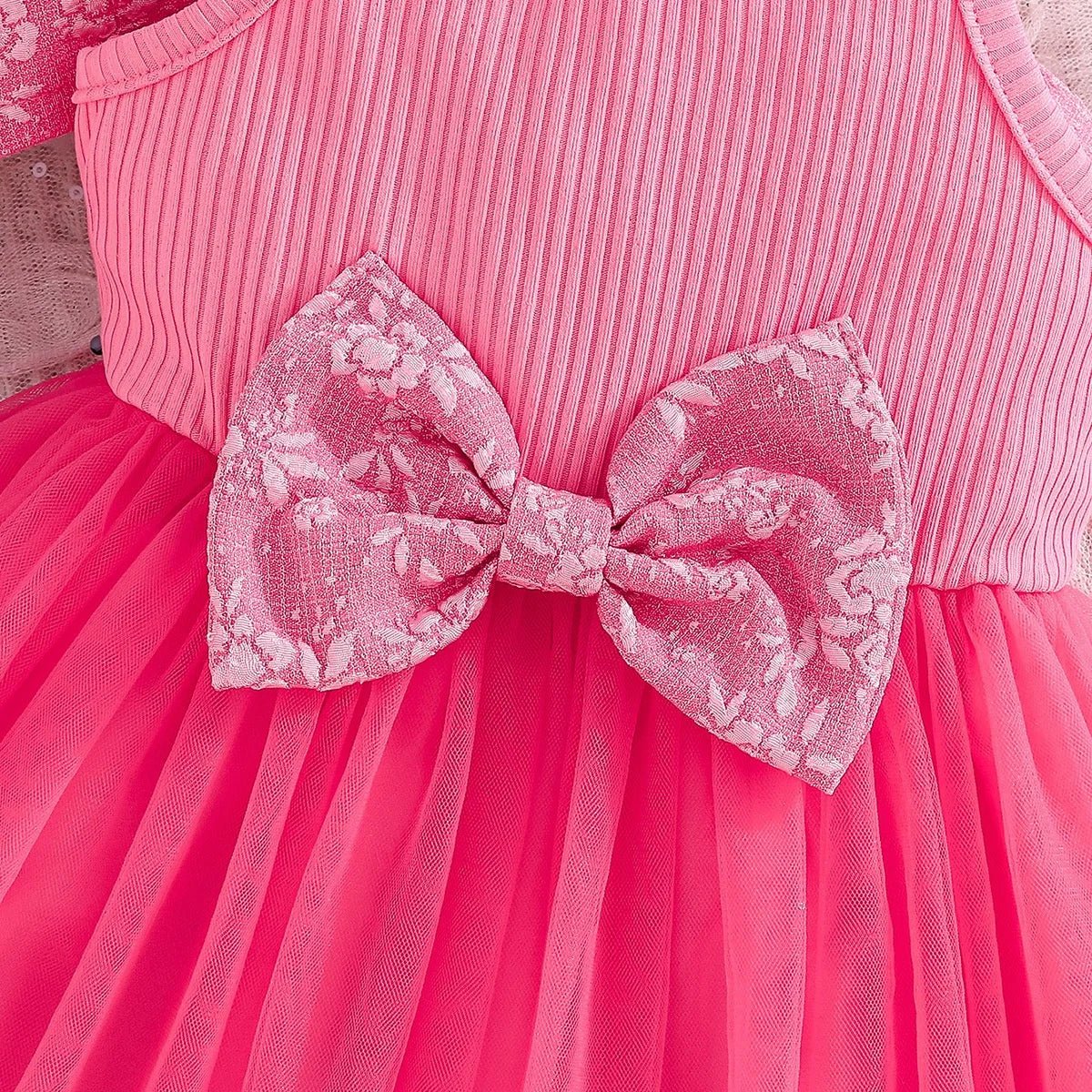 Trendy Girls' Casual Style Heart - Shape Coat Top and Halter Dress Popular and Well Selling Among Trendsetters - PratSN