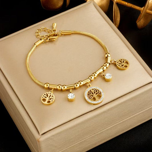 Vintage Elegant Metal Diamond Studded Hollow Titanium Steel Bracelet - PratSN