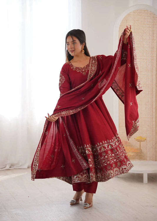 Vintage Party Gown Bottom Dupatta Roman Silk Sequence Embroidery Work Floor - Length Quick Dry Suit - PratSN