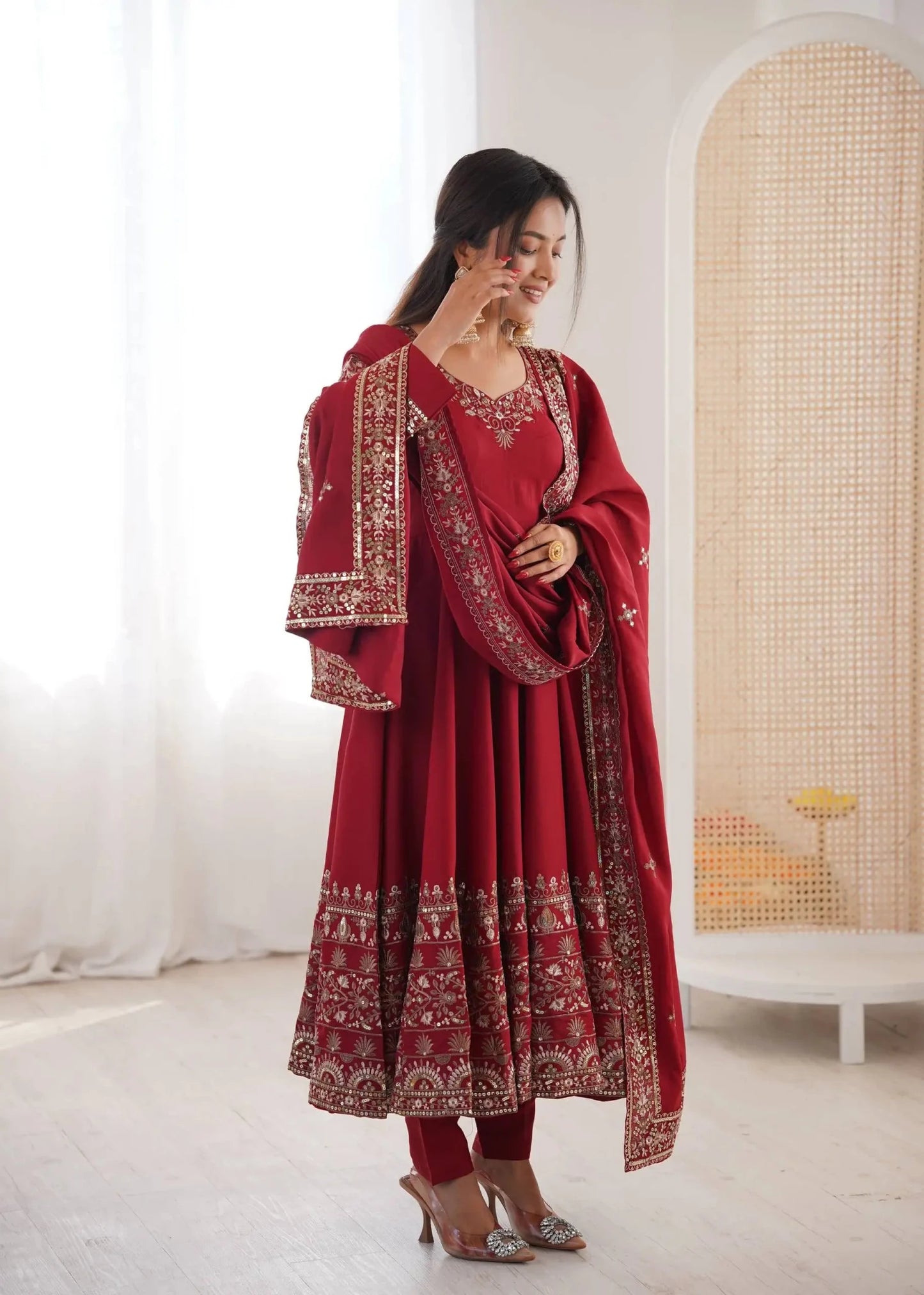 Vintage Party Gown Bottom Dupatta Roman Silk Sequence Embroidery Work Floor - Length Quick Dry Suit - PratSN