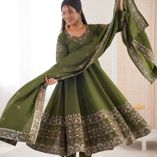 Vintage Party Gown Bottom Dupatta Roman Silk Sequence Embroidery Work Floor - Length Quick Dry Suit - PratSN