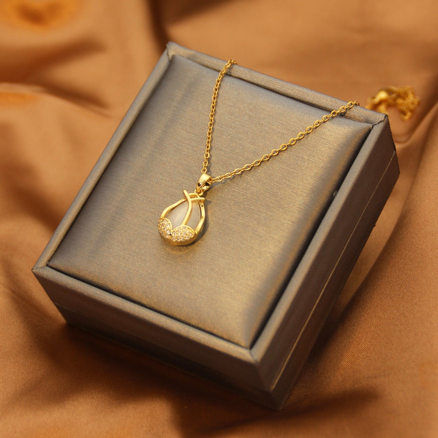 Women's Clavicle Chain Simple All - match Necklace Does Not Fade - PratSN