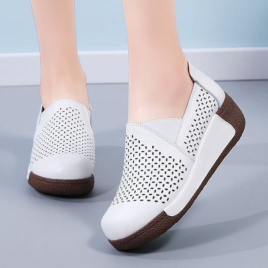 Women's Outdoors Thick Bottom Toe Cap Breathable Shoes - PratSN