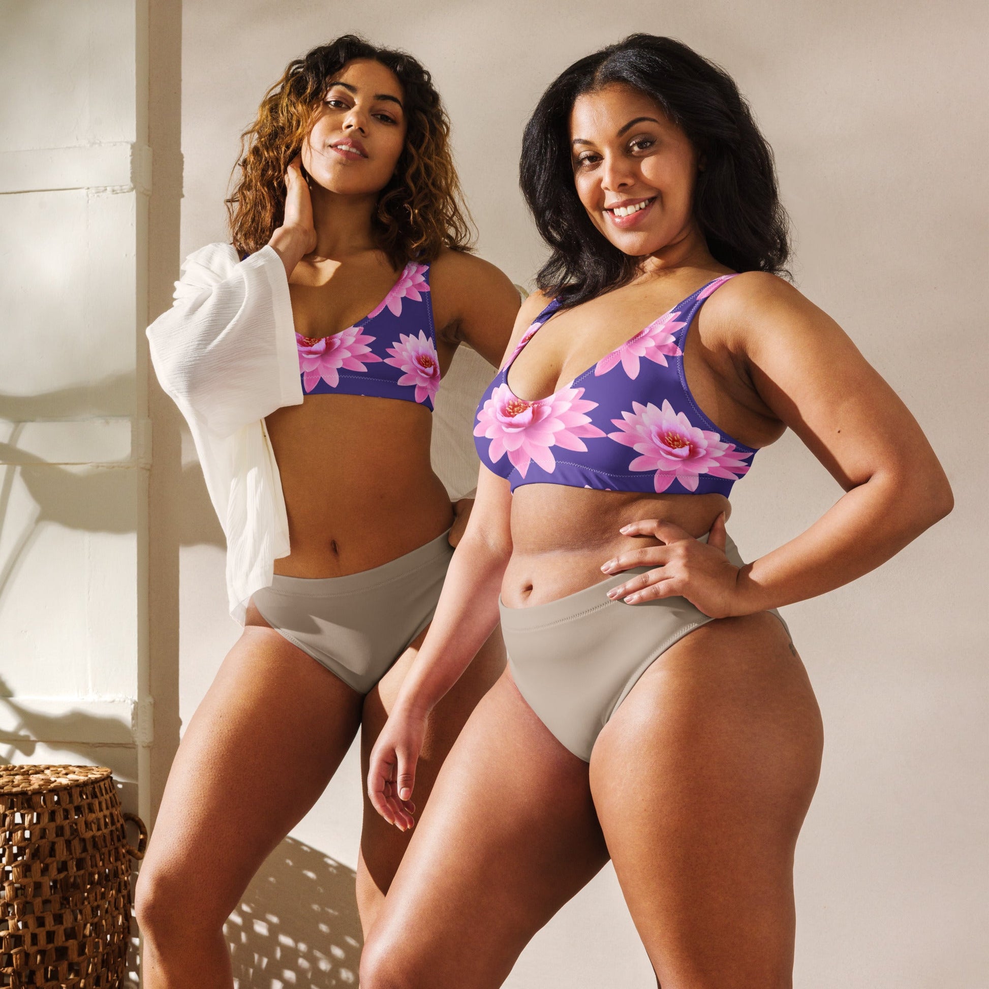 Women's padded bikini top, Pink Flower Swimsuit, purple Swimwear, classic beach dress - PratSN